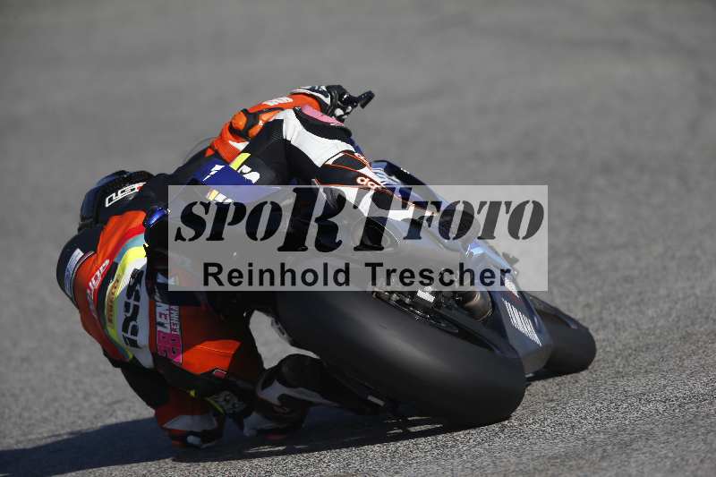 /Archiv-2024/02 29.01.-02.02.2024 Moto Center Thun Jerez/Gruppe gelb-yellow/backside